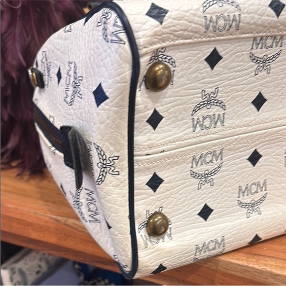 MCM Heritage Boston bag - Picture 8 of 15